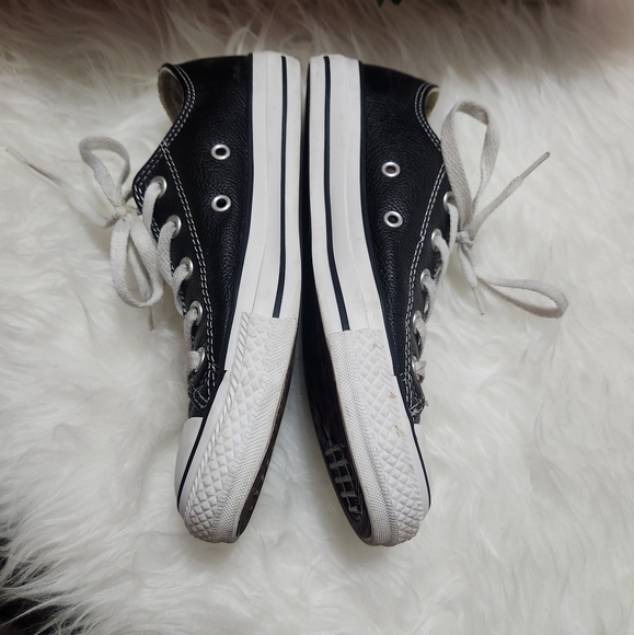 Black Leather Low Top Converse Shoes - Picture 5 of 7